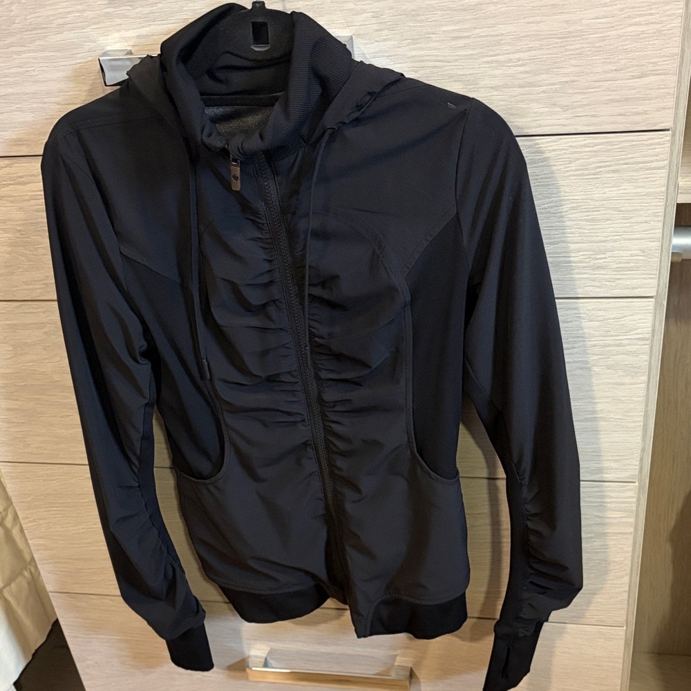 Women's Lululemon Black Hooded Jacket